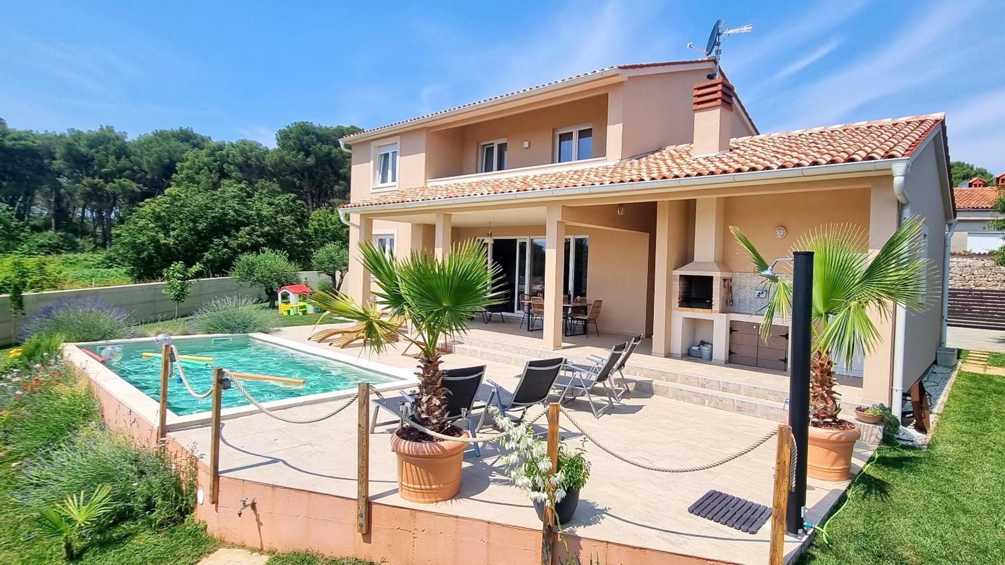 Villa Mira Pula Ngoại thất bức ảnh
